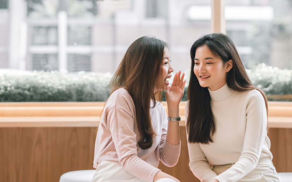 Cậu ơi, còn trẻ còn khỏe cũng cần có bảo hiểm nhé!
