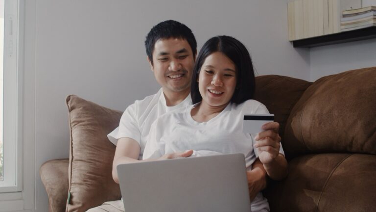 Đóng phí bảo hiểm an toàn: 6 bước kiểm tra và lưu chứng từ